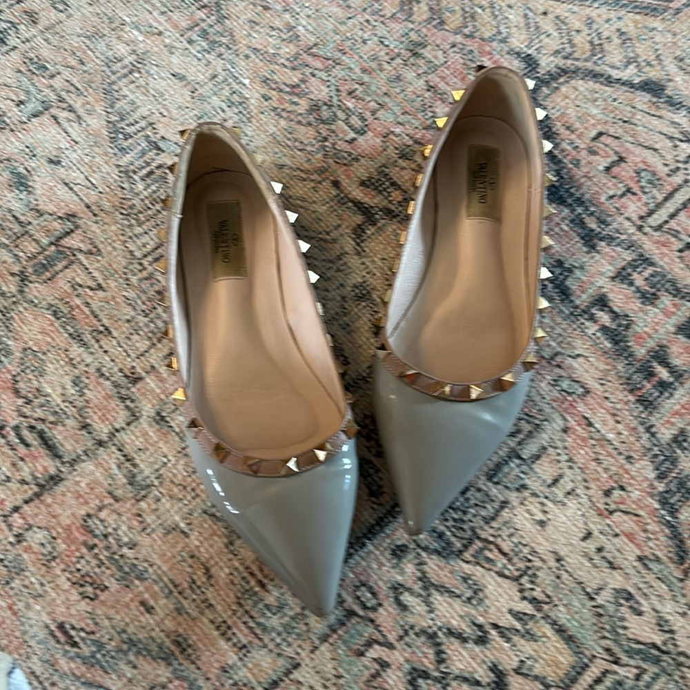 Valentino Taupe Grey Rockstuds Flats
